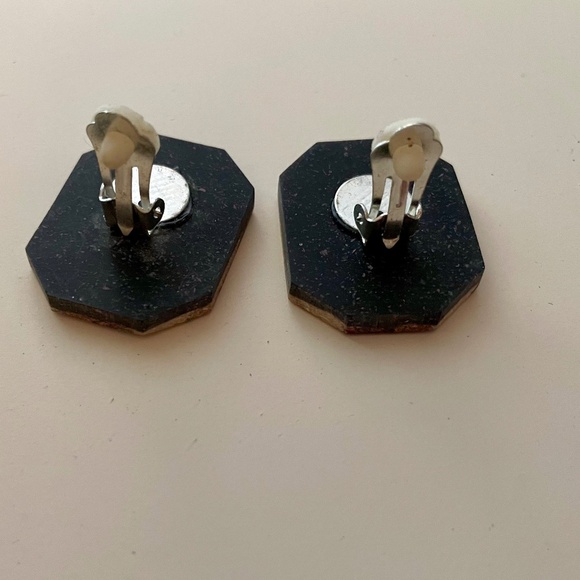 Vintage (70's) Clip on Stone Look Earrings - Picture 4 of 4